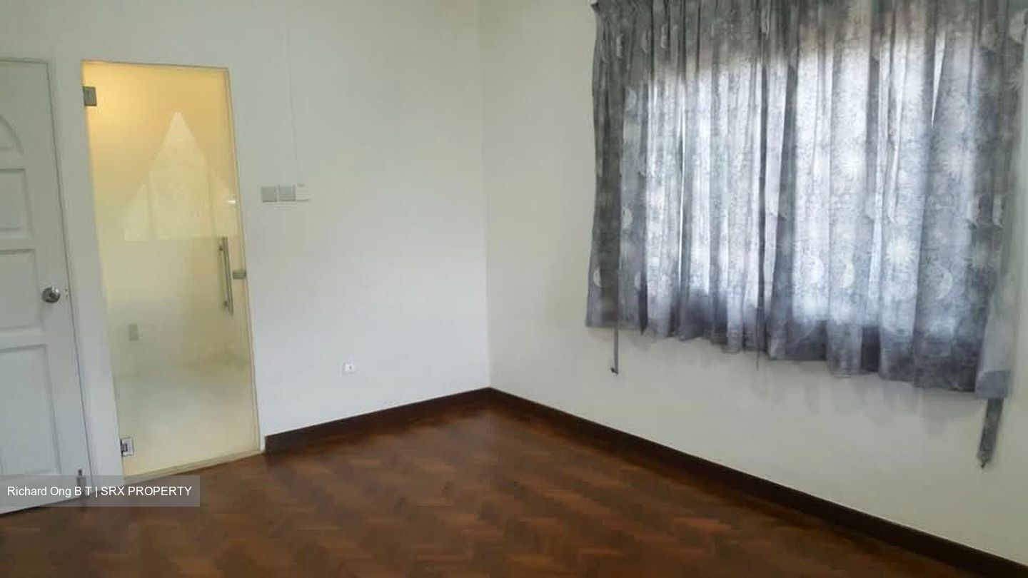 Eng Kong Park (D21), Semi-Detached #582483051